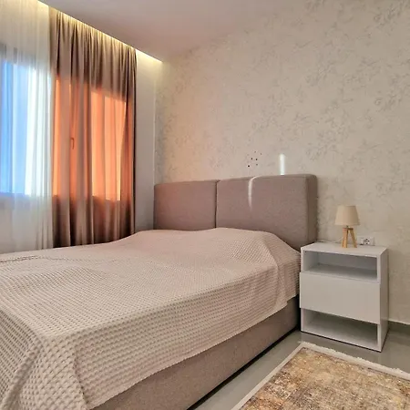 Dea Vlora, Full Sea View Lejlighed