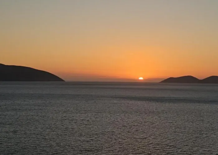 Dea Vlora, Full Sea View